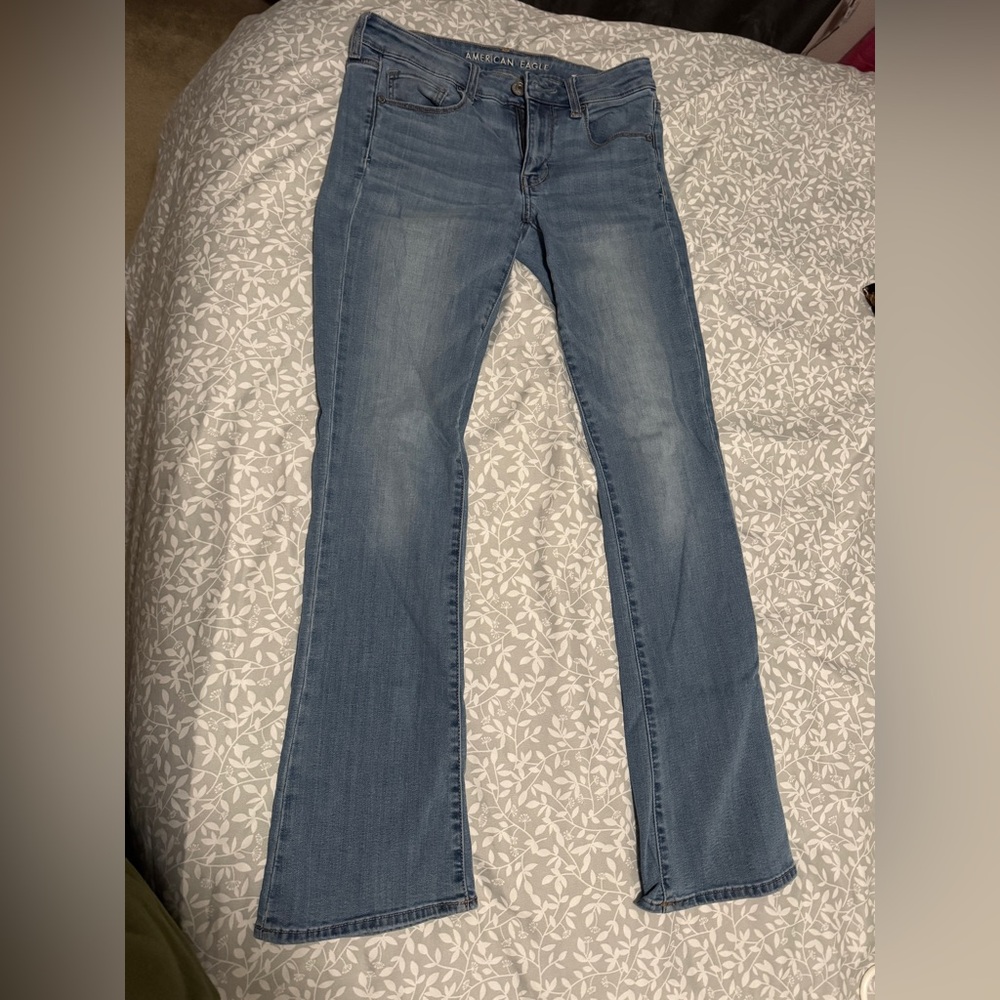 Lot of 3 American Eagle super stretch size 6 jeans